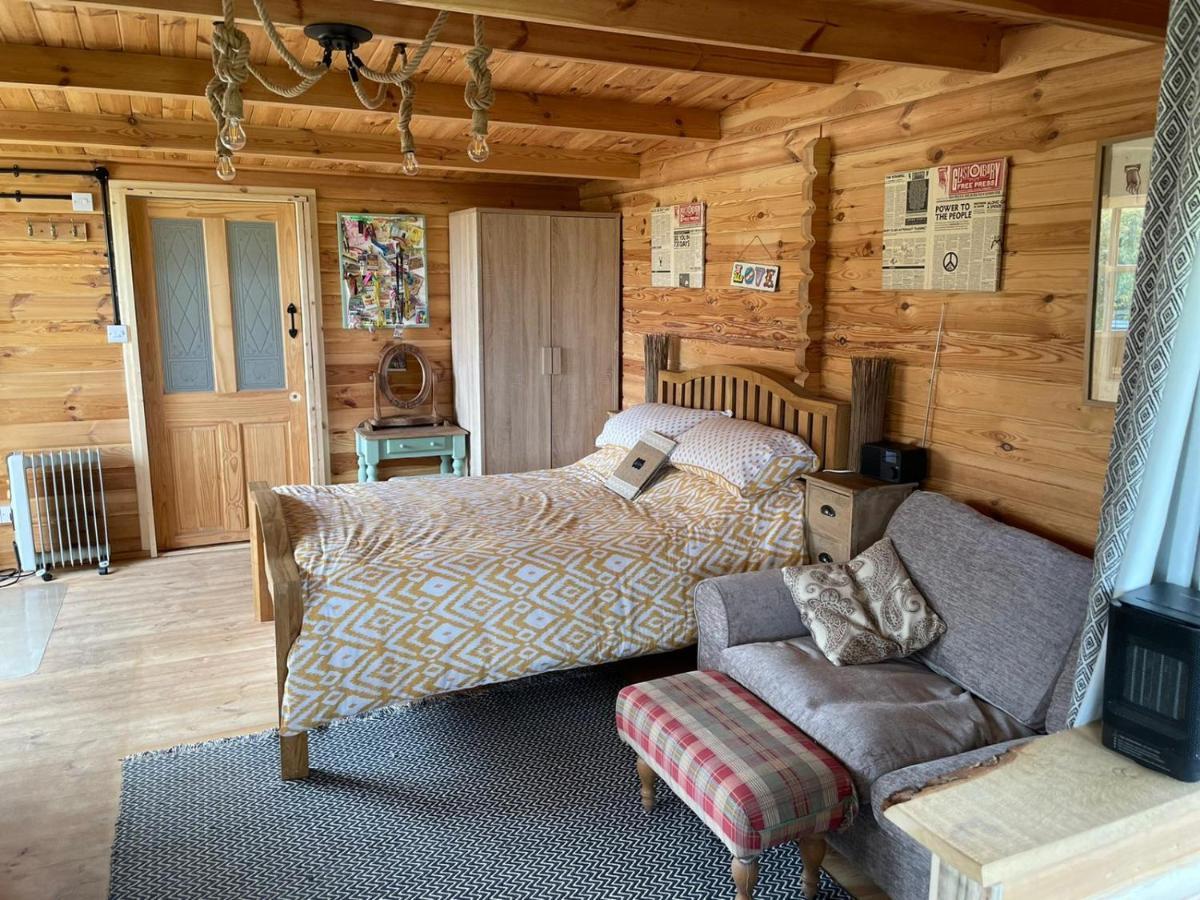The Retreat Hotel Hornblotton Esterno foto